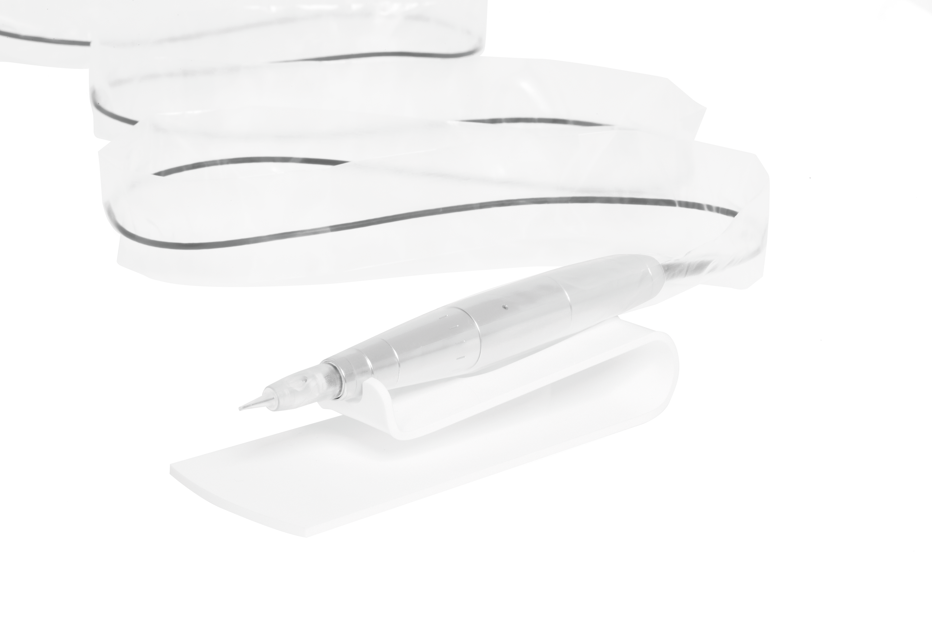 Darstellung der Anwendung des Hygieneschlauchs mit einem Handstück